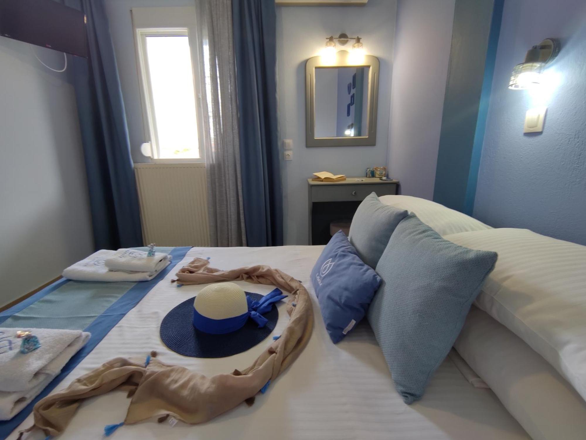 Celeste Deluxe Apartments Скала-Потамиас Экстерьер фото
