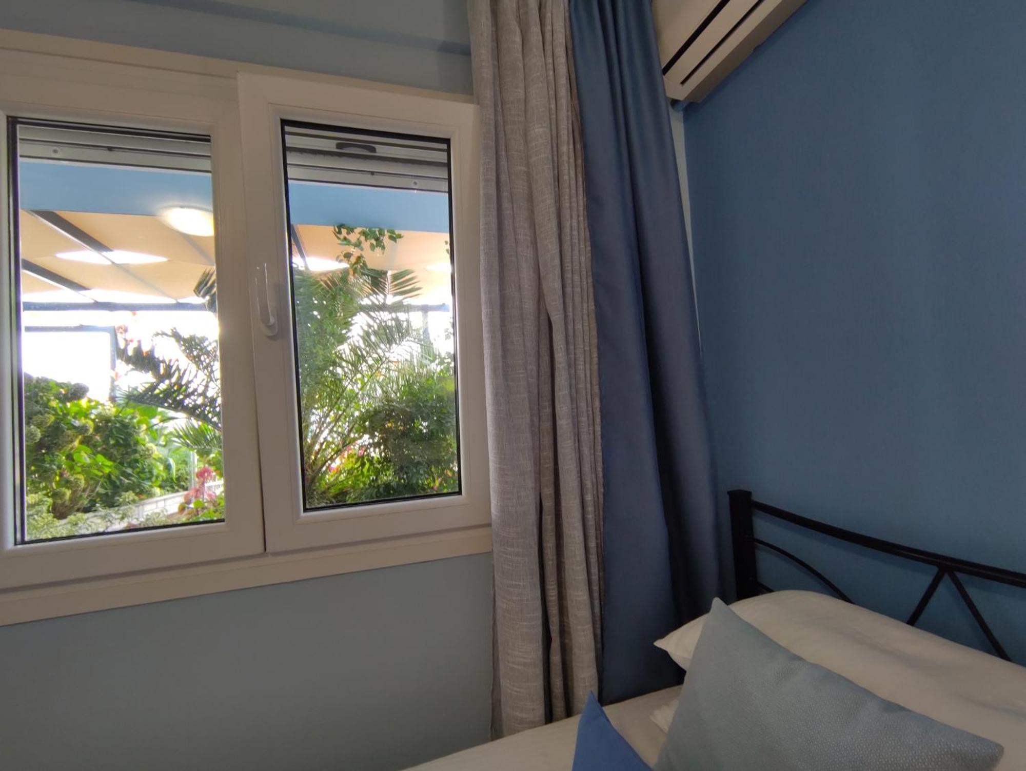 Celeste Deluxe Apartments Скала-Потамиас Номер фото
